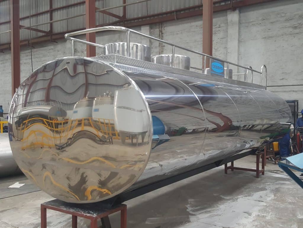 Large stainless steel industrial tank fabrication